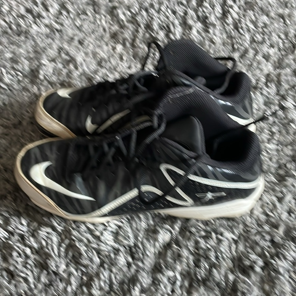 Mens Nike Baseball Cleats 9.5 - Picture 3 of 4
